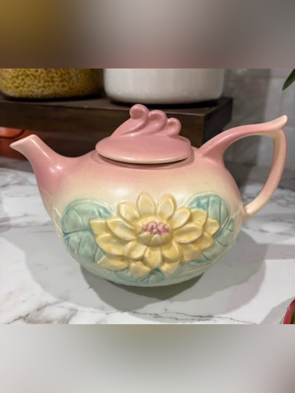 Vintage Hull teapot